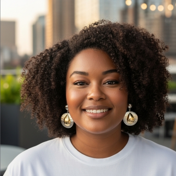Silver and gold fashion earrings - Picture 1 of 3